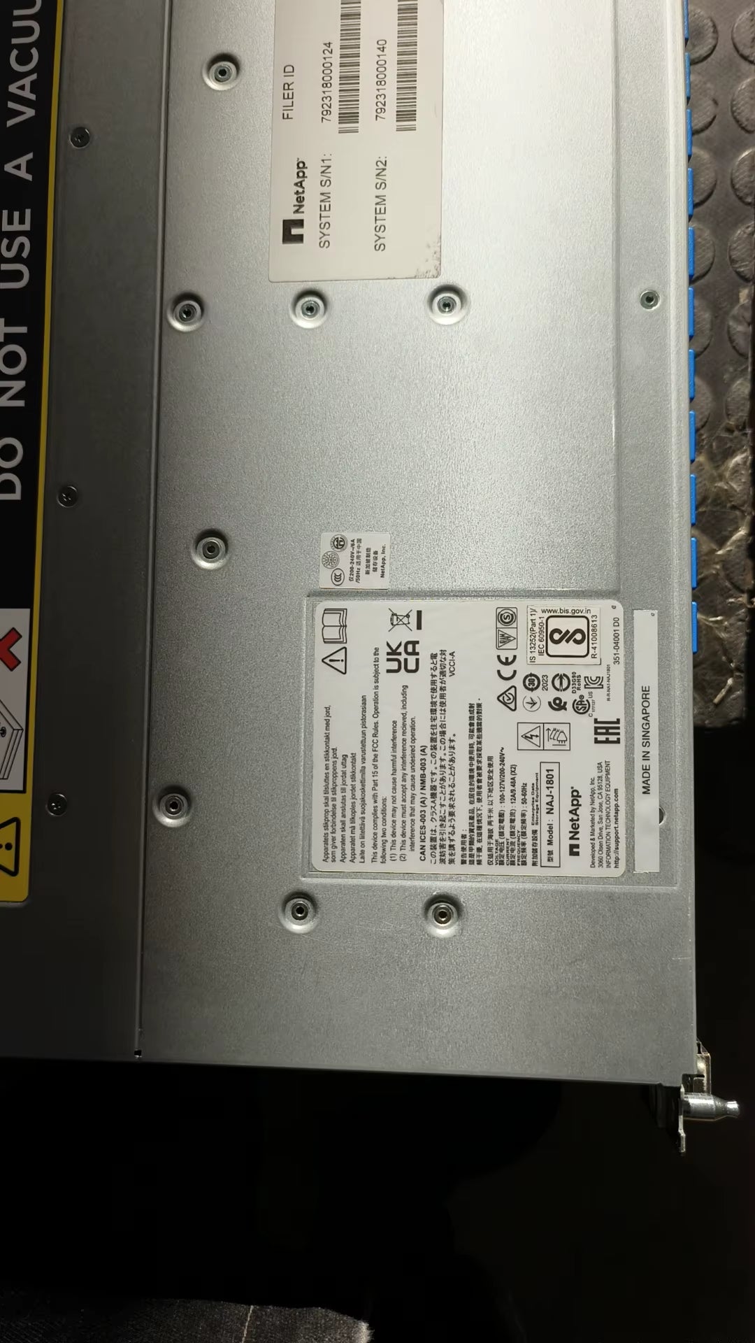 With Premium Bundle License NEW AFF A250 45.6TB Nvme Flash Storage System with SSD