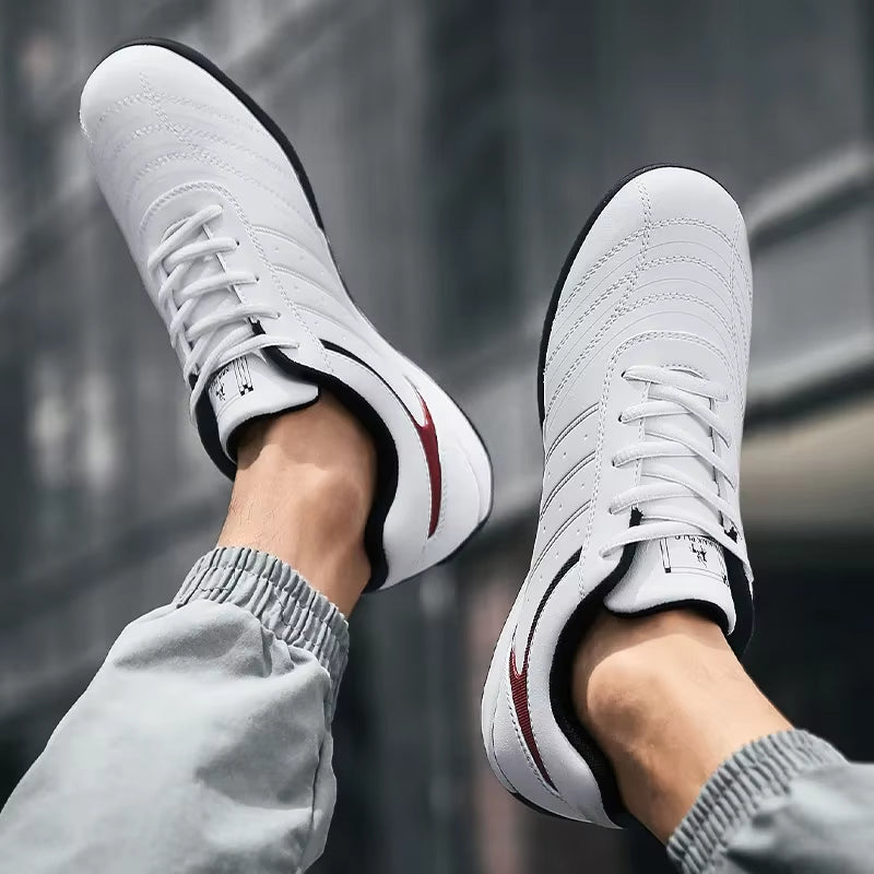 New Fashion Lace-Up Men Shoes Casual Outdoor Breathable Zapatillas Hombre Non-Slip Quality Sneakers Men