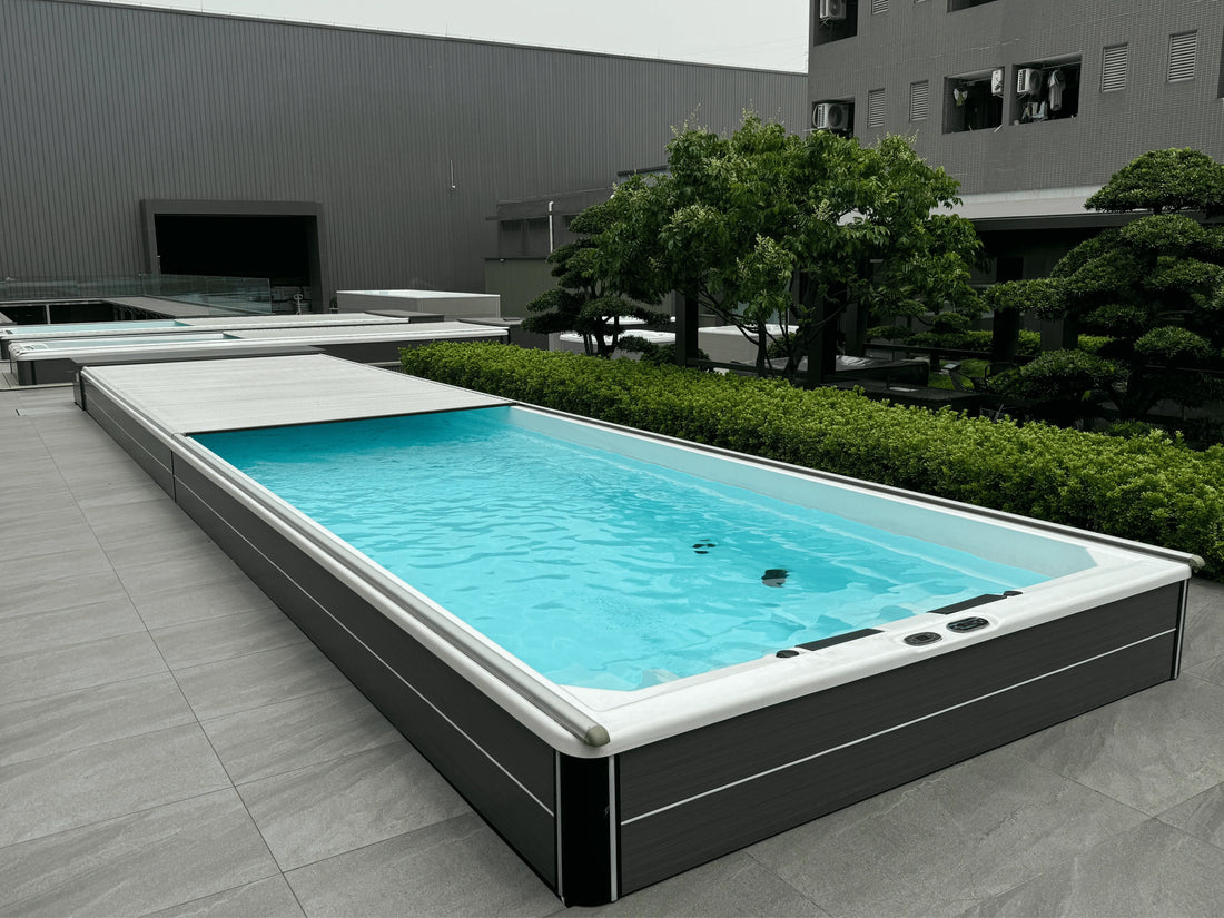 Modern Endless Swimming Spa - Constant Temperature Multipurpose Pool with Slide Cover
