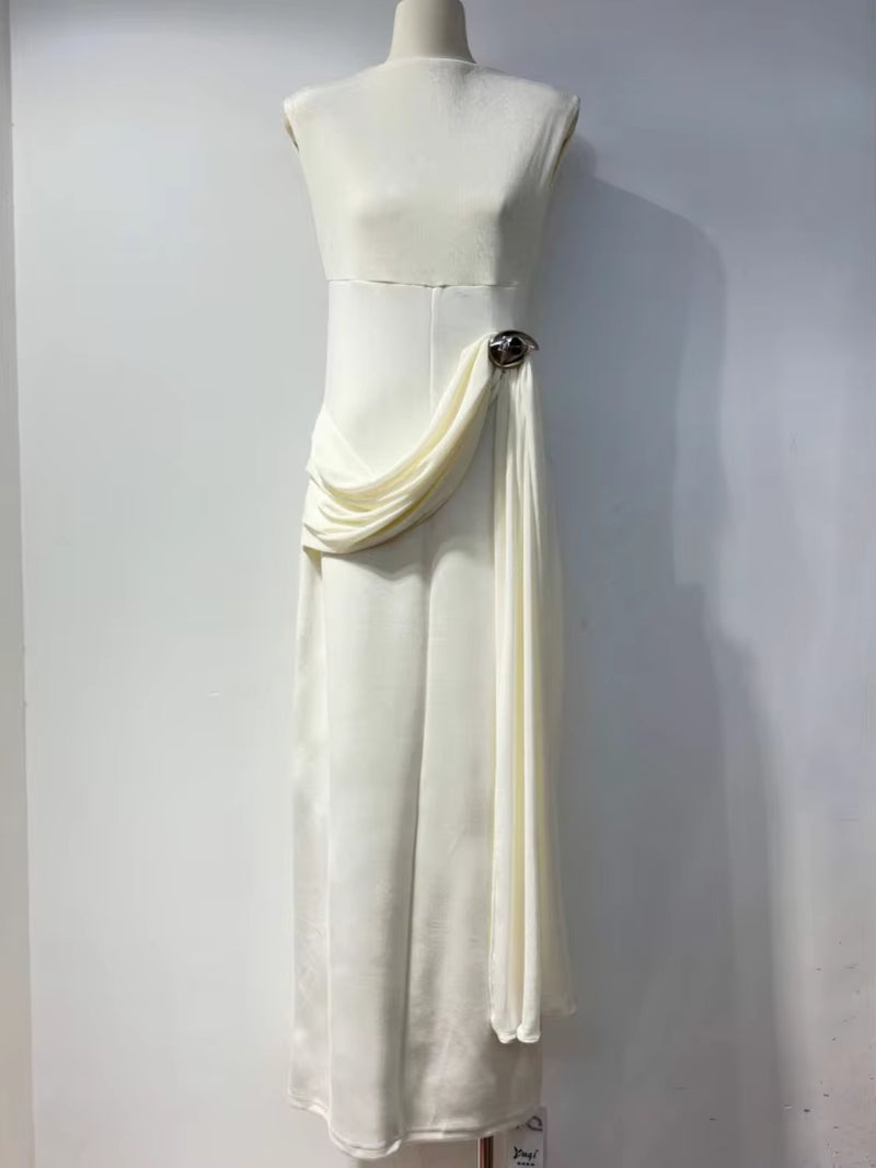 New Stand Collar Sleeveless Women Stylish Dress