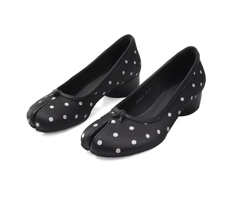 New Autumn Retro Split-Toe Pumps for Women – Elegant Mid-Heel Dress Shoes