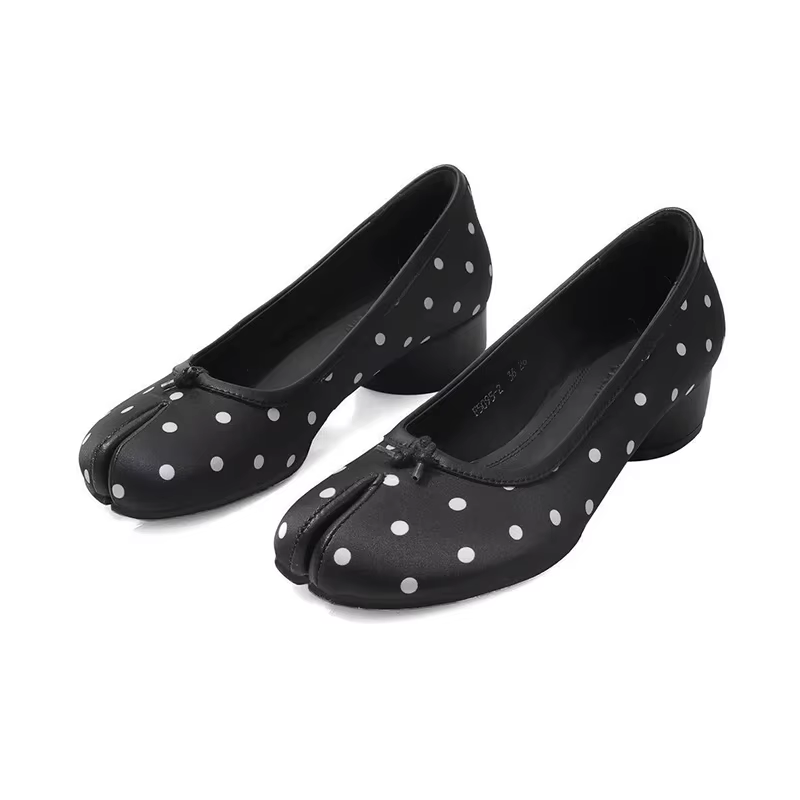 New Autumn Retro Split-Toe Pumps for Women – Elegant Mid-Heel Dress Shoes
