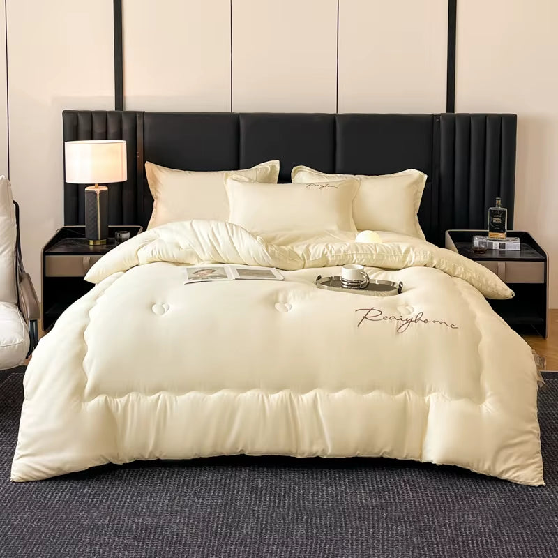 Luxury Quilted Winter Comforter – Soft Fluffy Thick Duvet Blanket