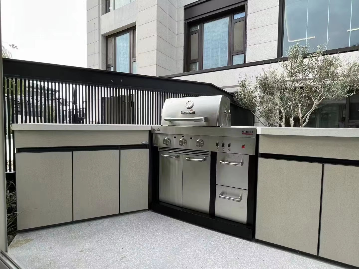 New High End Modern  Stainless Steel Outdoor Kitchen