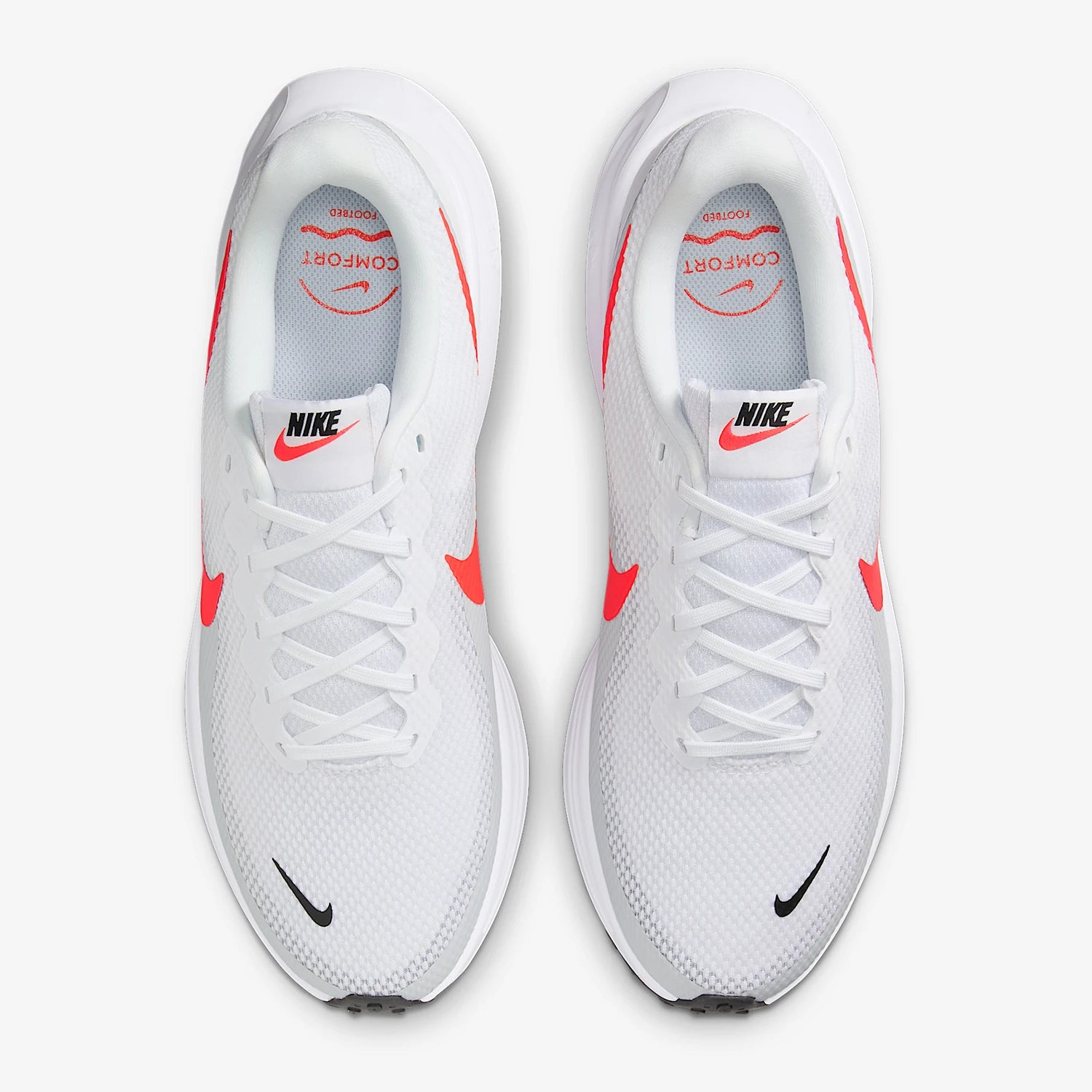 Nike Revolution Men Running Shoes