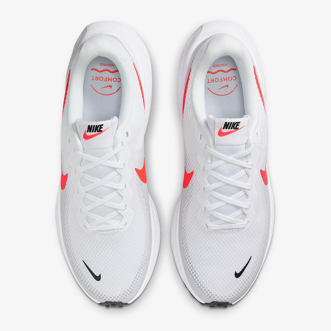 Nike Revolution Men Running Shoes
