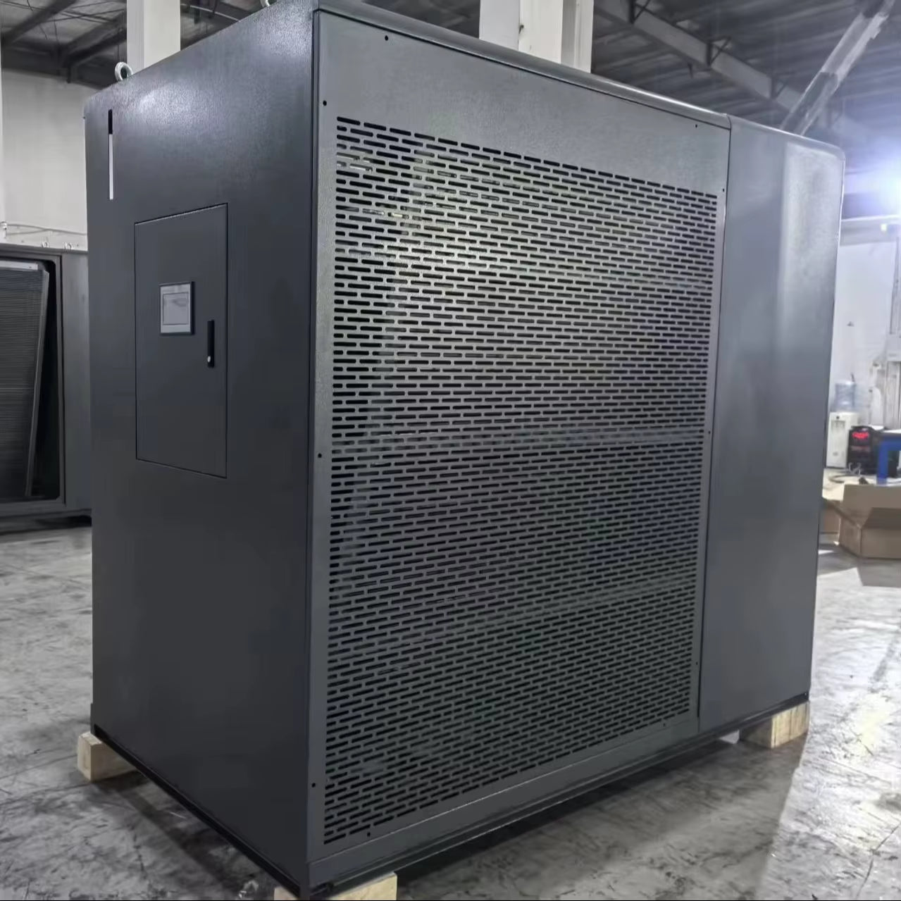 ACT BTC Hydro Mining Rack Energy Efficient 6Ph/S-10Ph/S 80KW-140KW Holds 20 Whatsminer 34 Antminer S19 S21 Series Crypto Mining