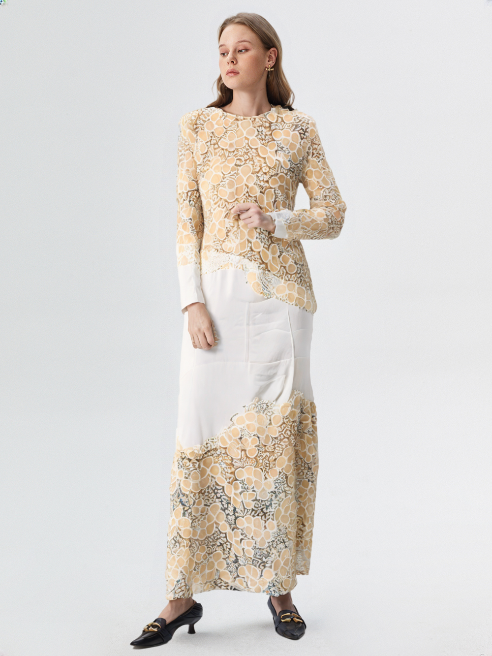 New Modern Fashion Beige Lace Embroidery Women Dress