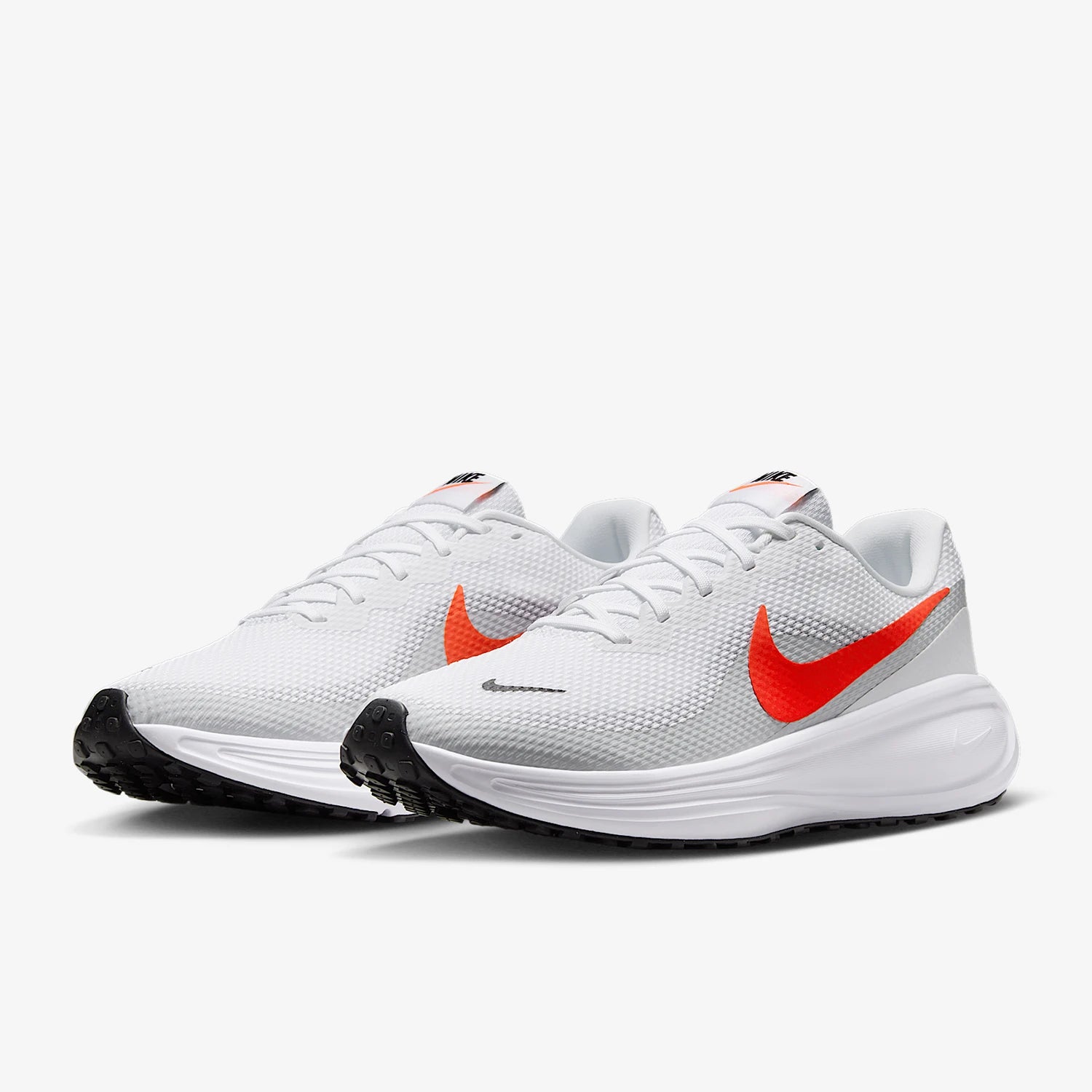 Nike Revolution Men Running Shoes