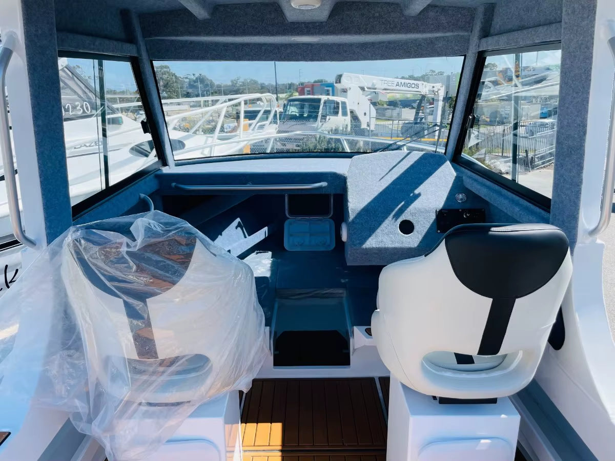 New Australia Design 20Ft Small Sport Yacht Cruiser Fishing Boat