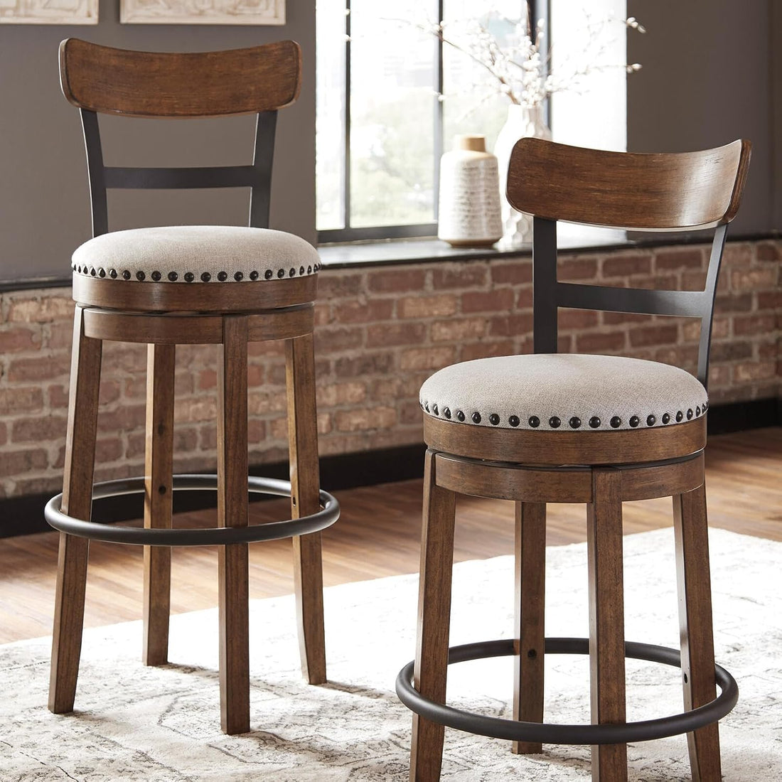 Bar Stool with 360° Swivel Seat – Cushioned Kitchen Island Stool, Wood & Metal Frame Counter Height Seating