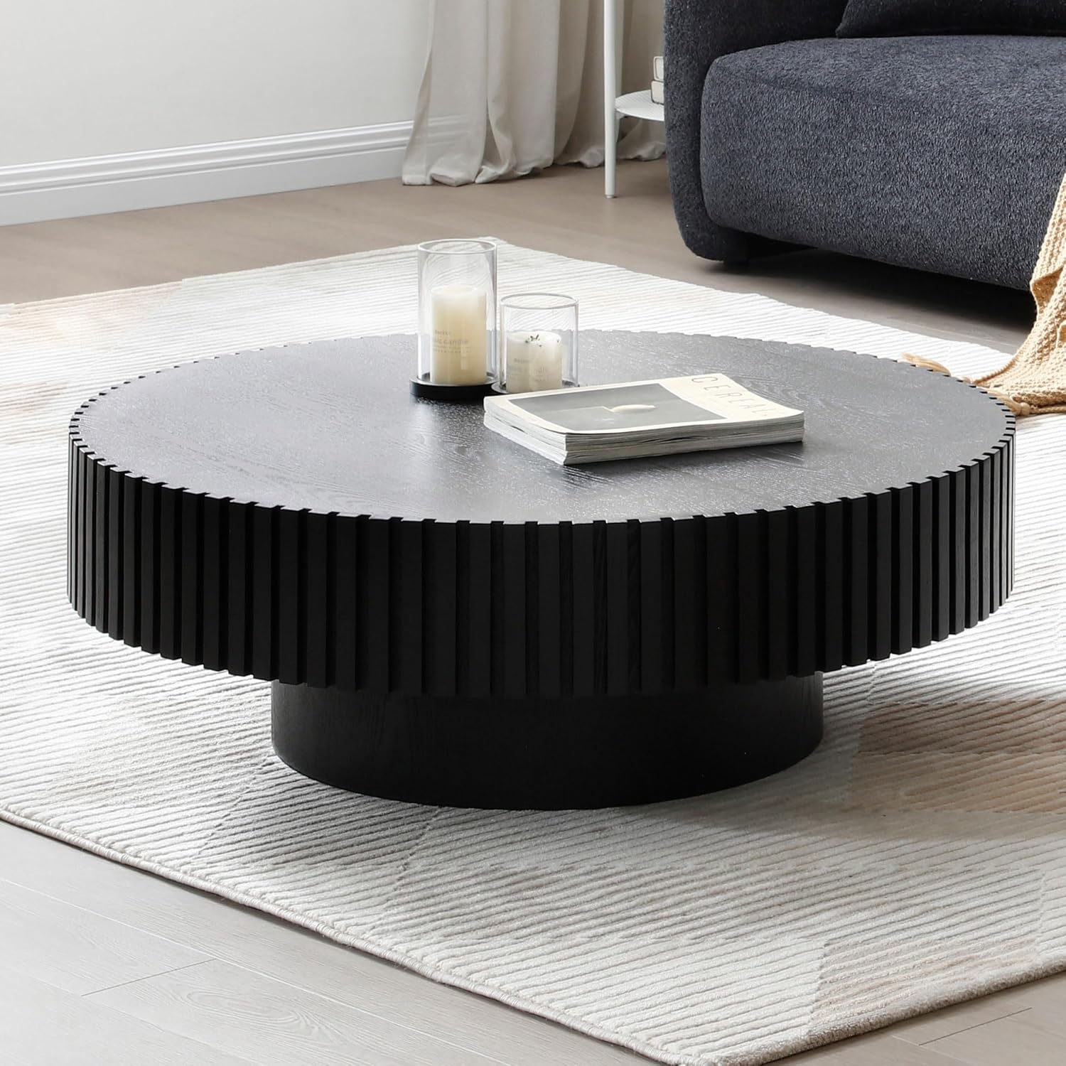 New Round  31" Coffee Table with Storage, Modern Wooden Coffee Table for Home Decor