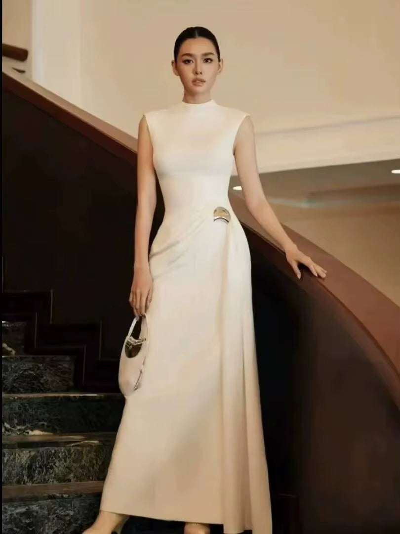 New Stand Collar Sleeveless Women Stylish Dress