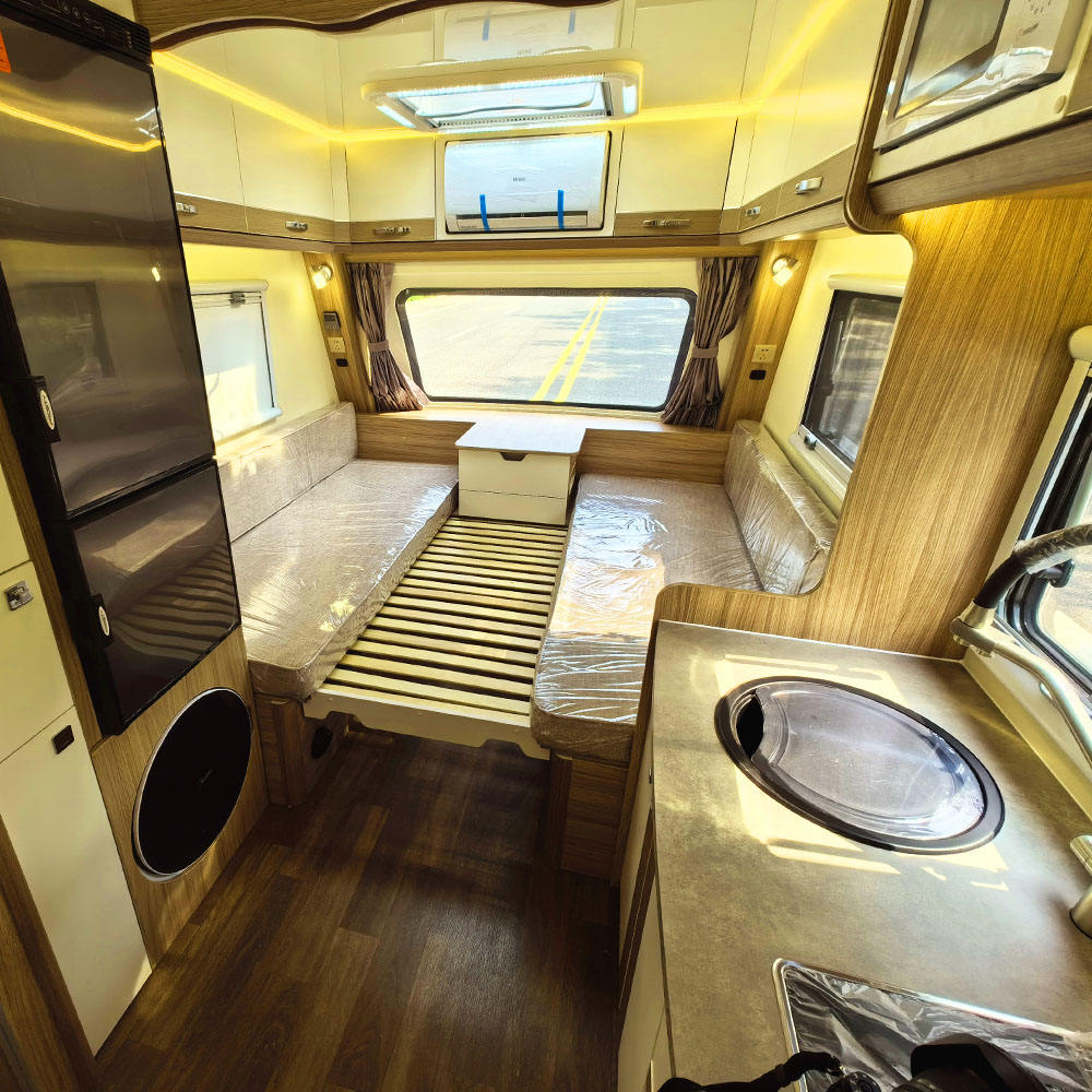 Luxury 670 Lite Camper Trailers Motor Home Truck - off Road RV Caravan - Modern Interiors