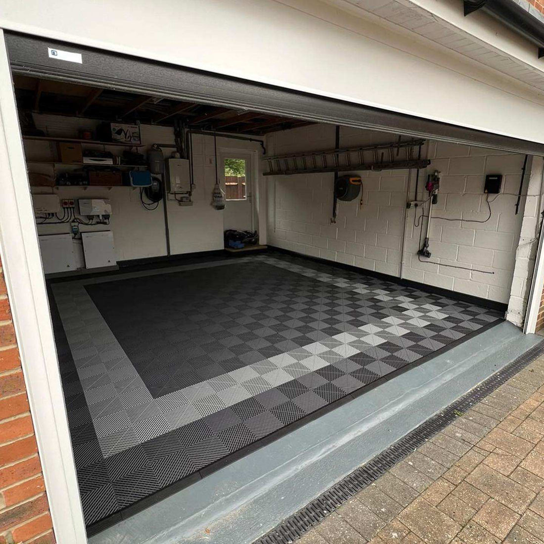 Modern Car Garage: Prefabricated Steel Carport, Multi-Vehicle Parking Shed