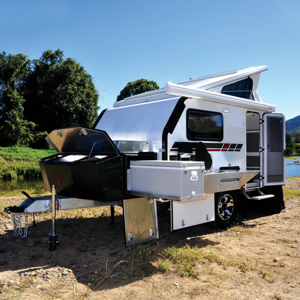 Modern Standards Luxury  RV Camper Travel Motor Home 4X4 Caravan