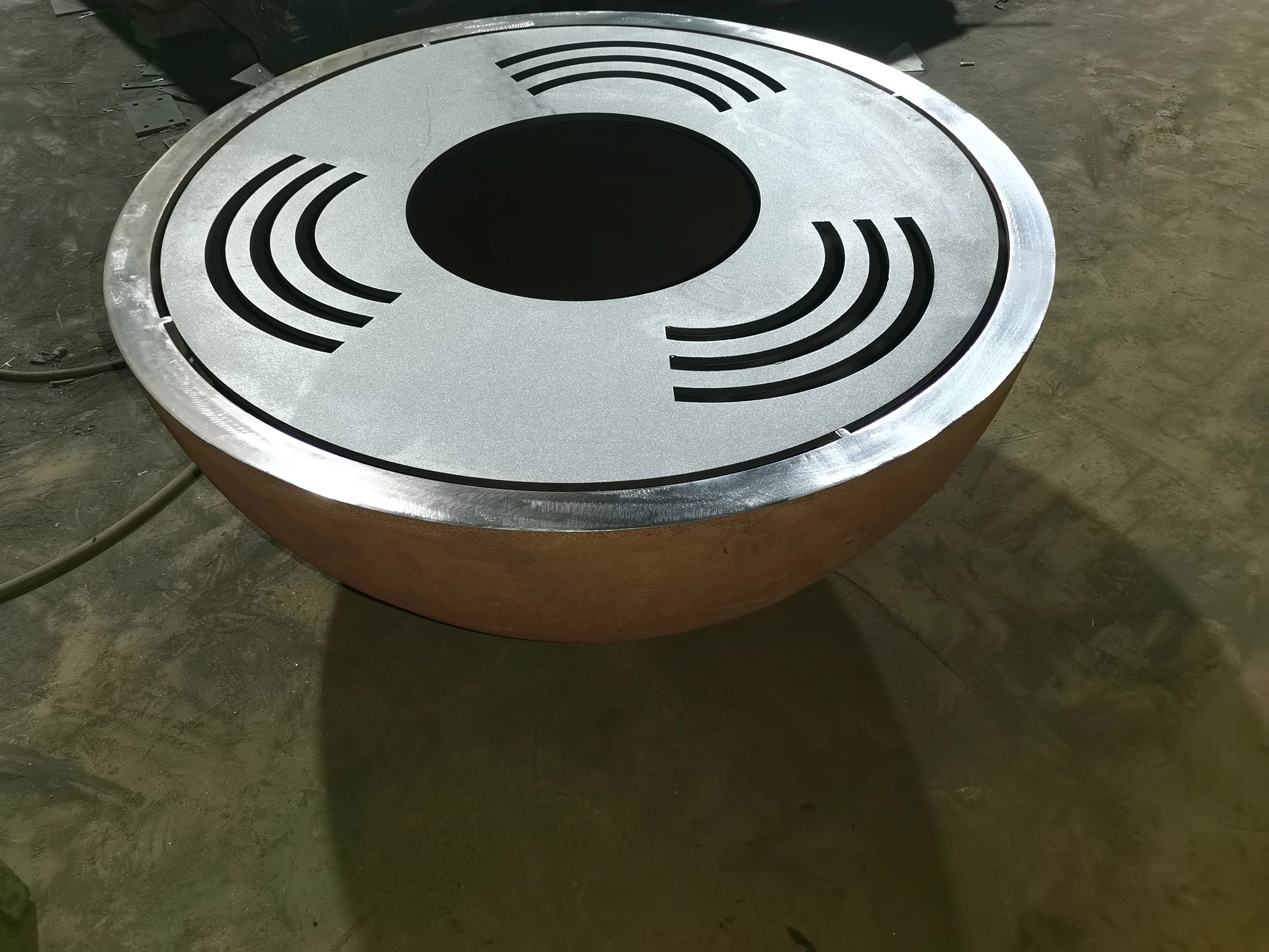 New Outdoor Cooking Steel Hemisphere Fire Pit Bbq Grill