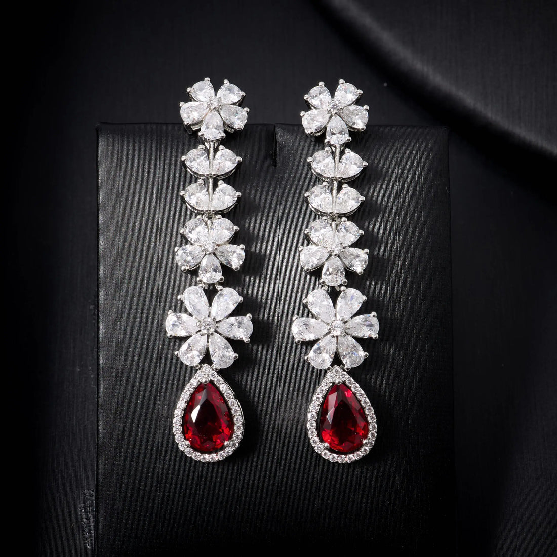 Luxury 4-Piece Water Drop Cubic Zirconia Bridal Jewelry Set for Women