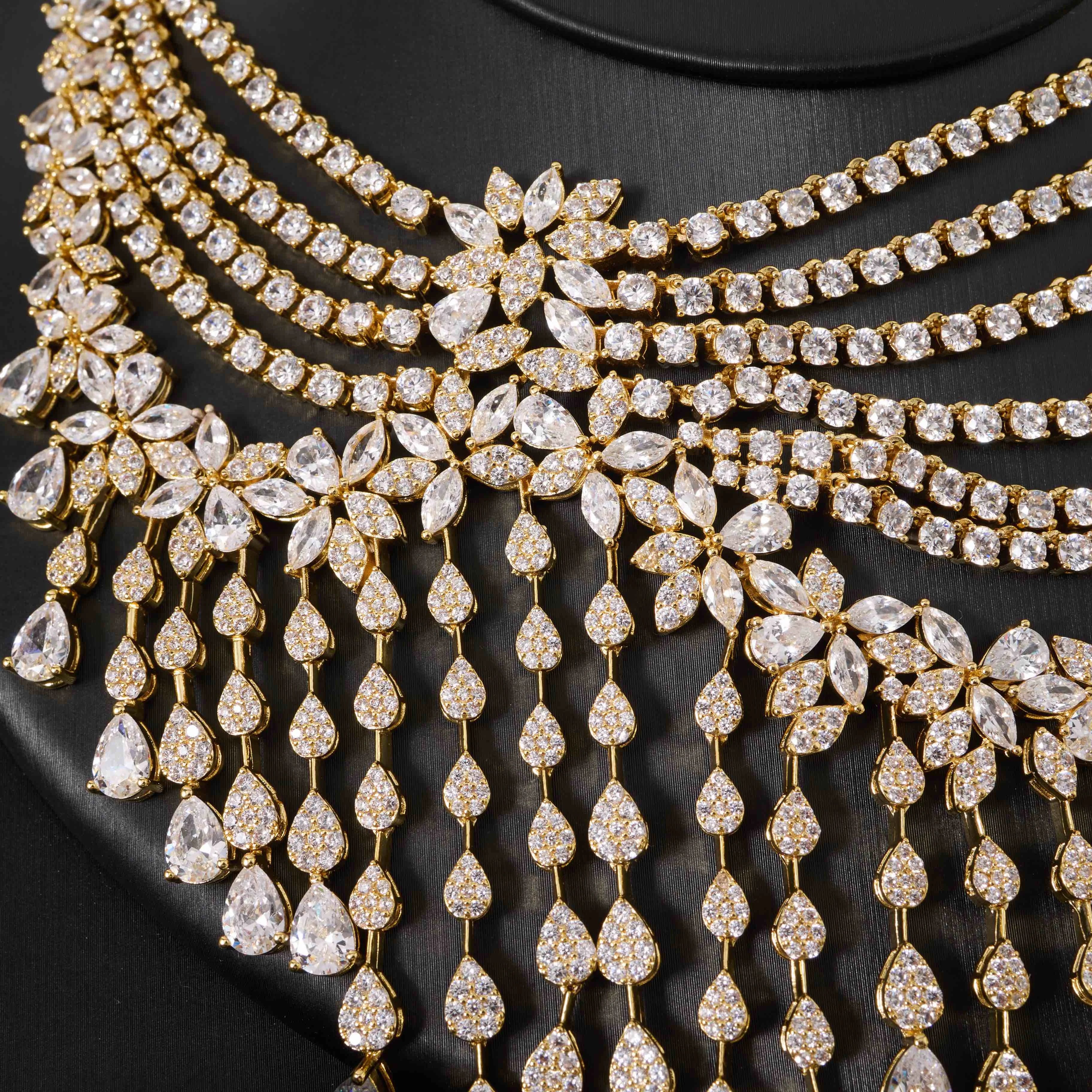 Luxury Crystal Zircon 4-Piece Jewellery Set for Women – Wedding Necklace, Earrings, Bracelet & Ring