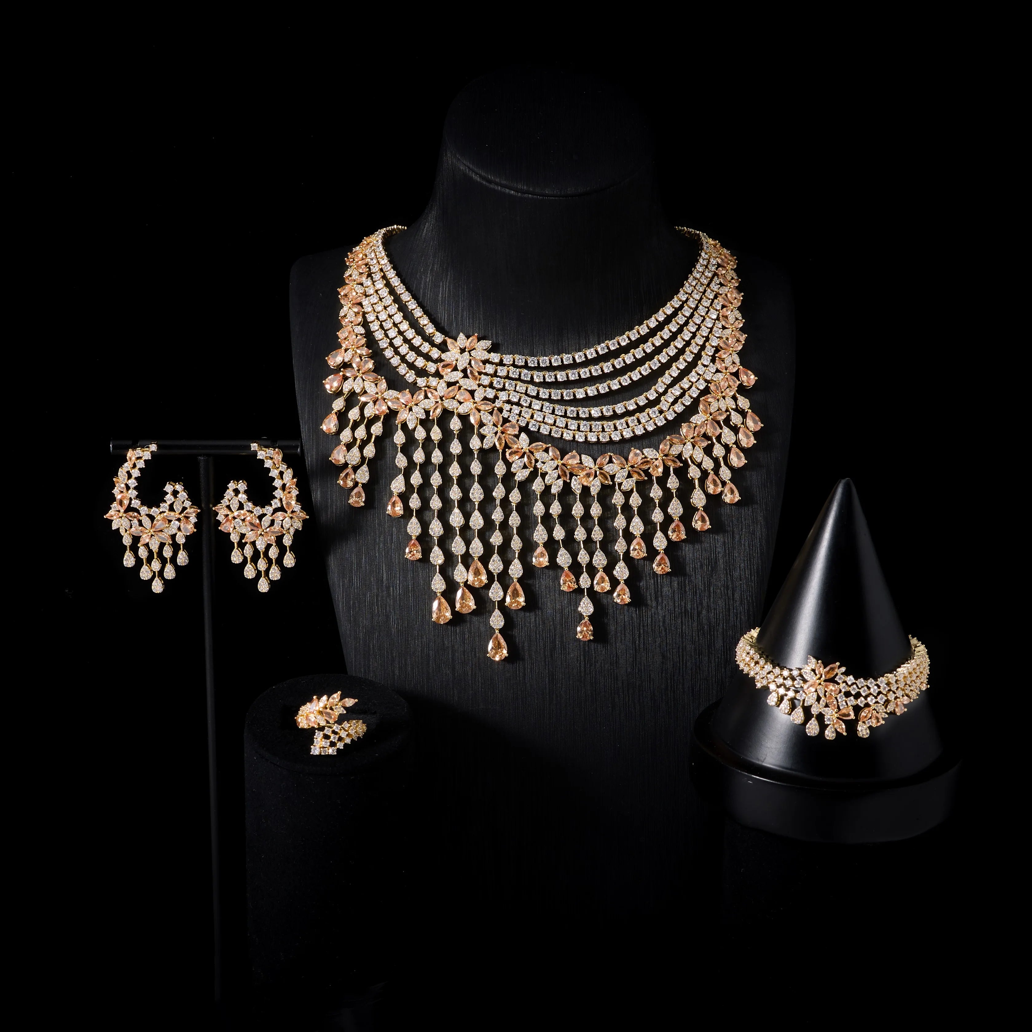Luxury Crystal Zircon 4-Piece Jewellery Set for Women – Wedding Necklace, Earrings, Bracelet & Ring