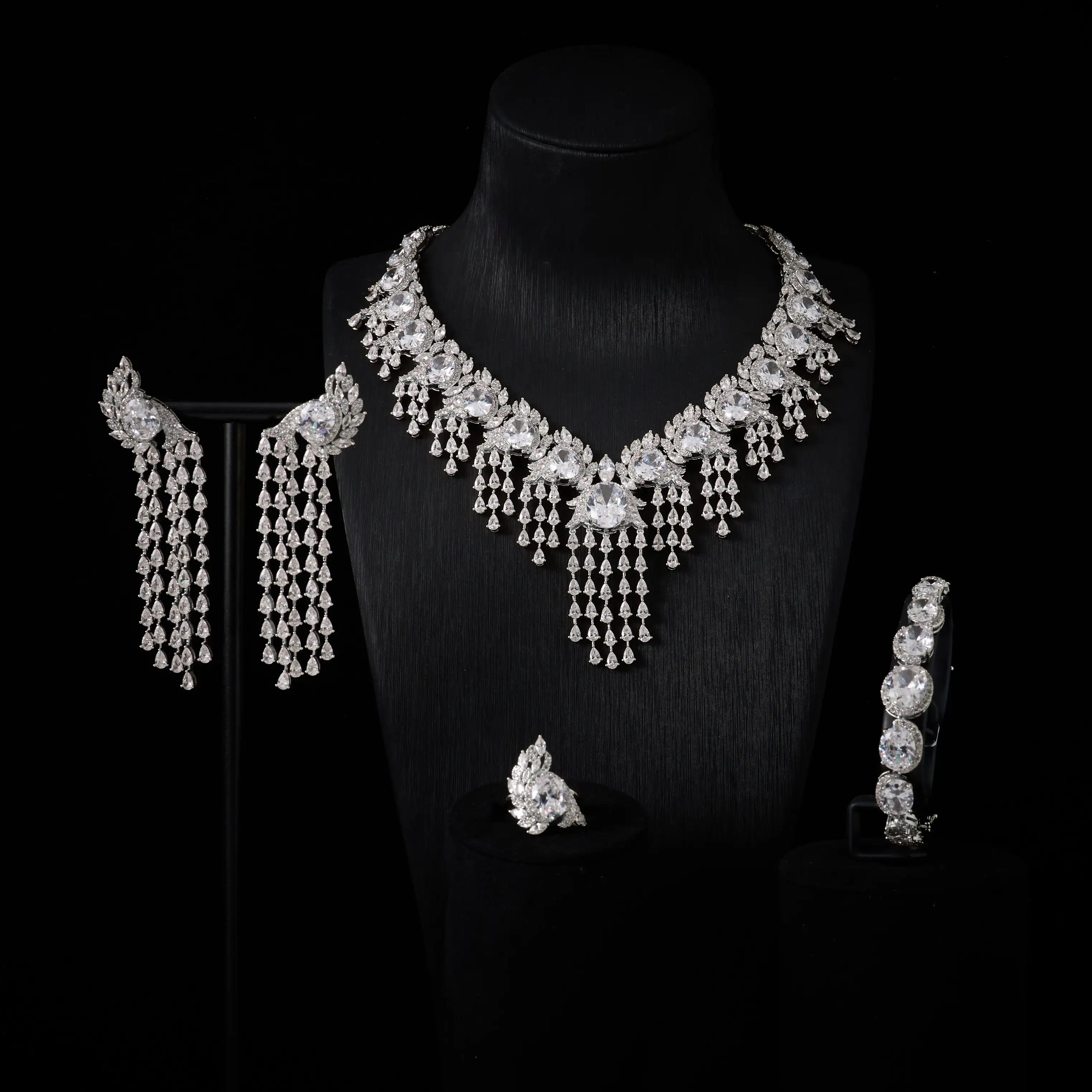 Luxury Cubic Zirconia Jewellery Set for Women | Dubai &amp; Saudi Bridal Necklace Set