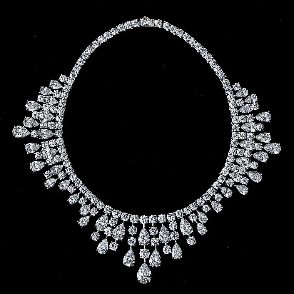 Luxury Moissanite Pendant Choker Necklace in 925 Sterling Silver