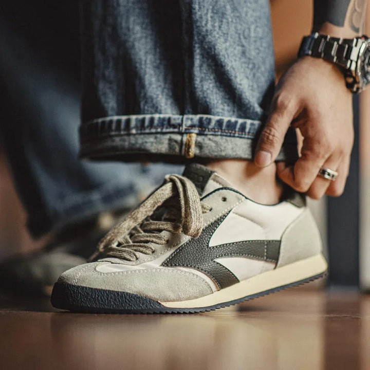 Men's Retro Casual Sneakers – Breathable Low-Top Jogging & Training Shoes | Thick Sole