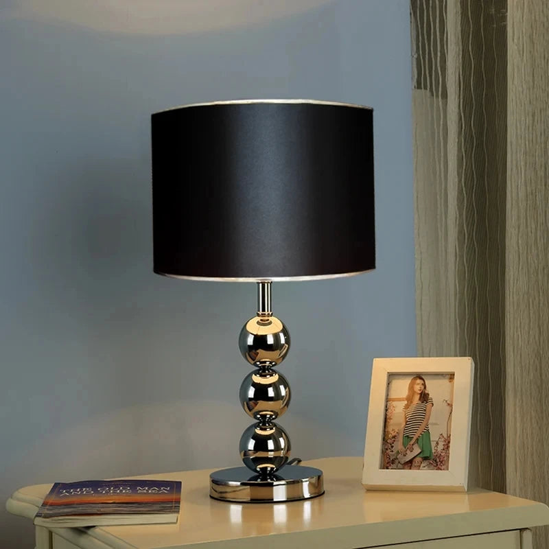 Modern Luxury Silver Gold Table Lamp – Contemporary Bedroom and Living Room Lighting