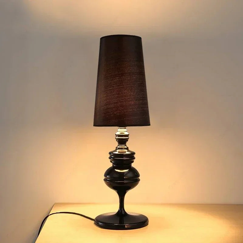 Nordic Modern LED Table Lamp – Minimalist Bedroom and Living Room Lighting