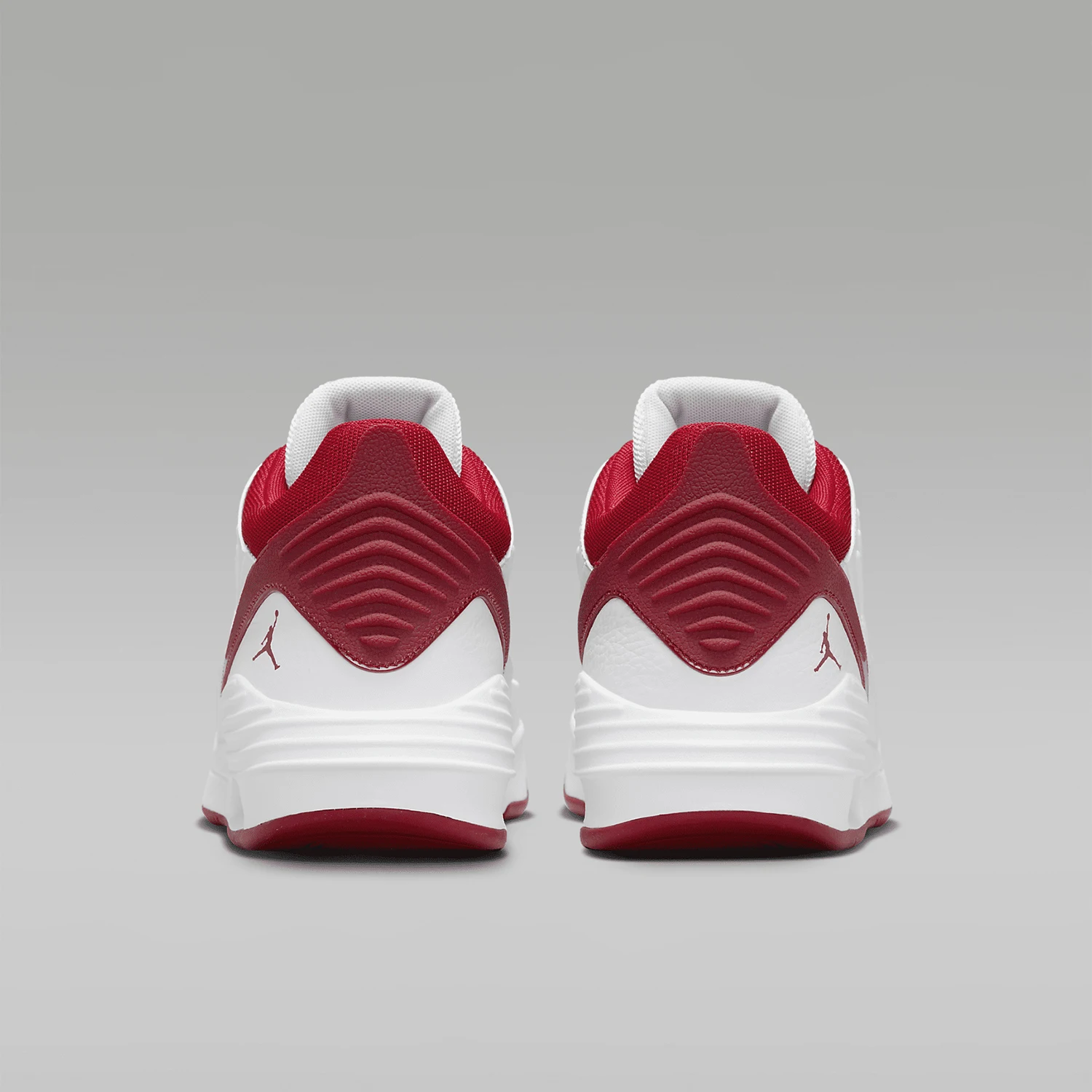 Mens Nike Jordan Max Aura 5 Men's Cushioned Sports Running Shoes