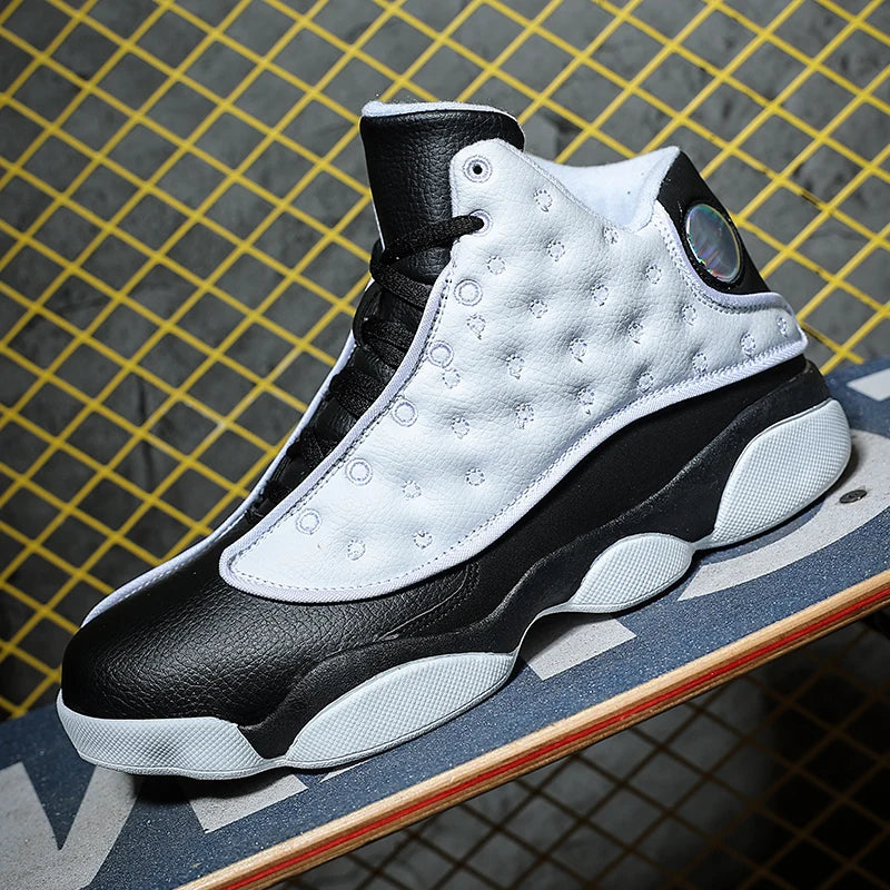New Outdoor Court Basketball Shoes Men's High-Top Non-Slip Training Sneakers