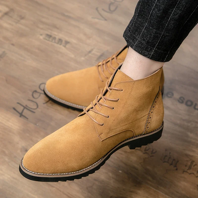 Men's Pointed Toe Leather Chelsea Boots