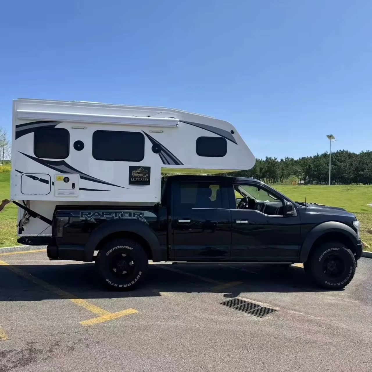 Premium Rvs Camper Slide in Pick up 4X4 Offroad Truck Bed Camper