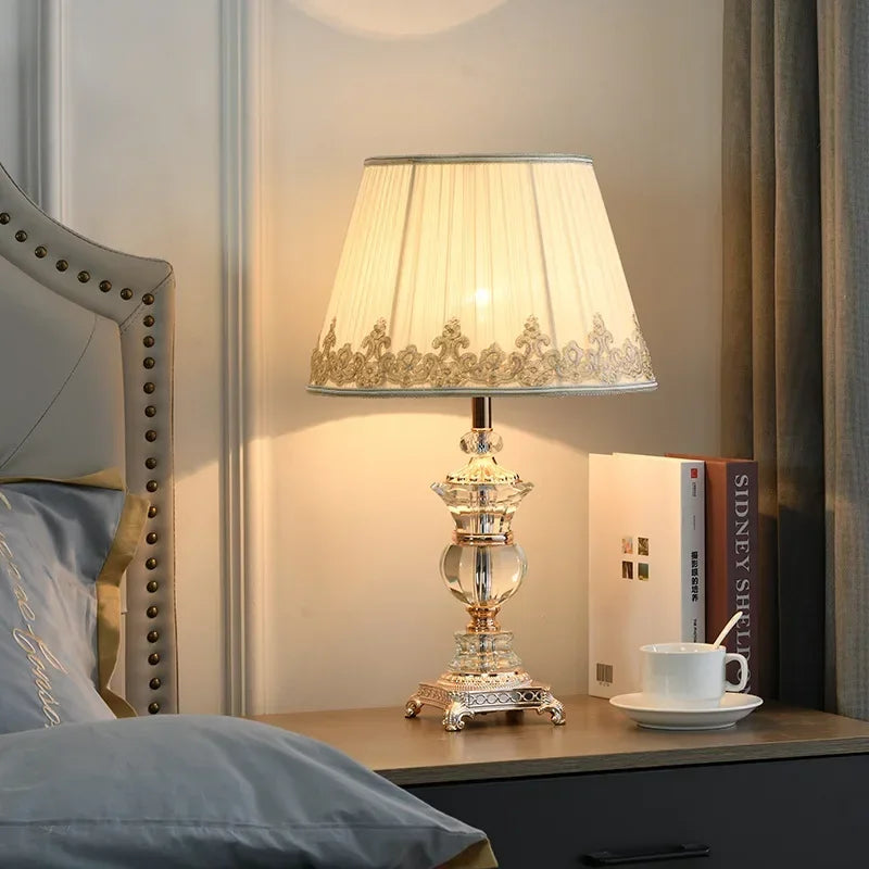New Retro Palace Crystal Table Lamp – Luxury Bedroom & Hotel Bedside Lighting