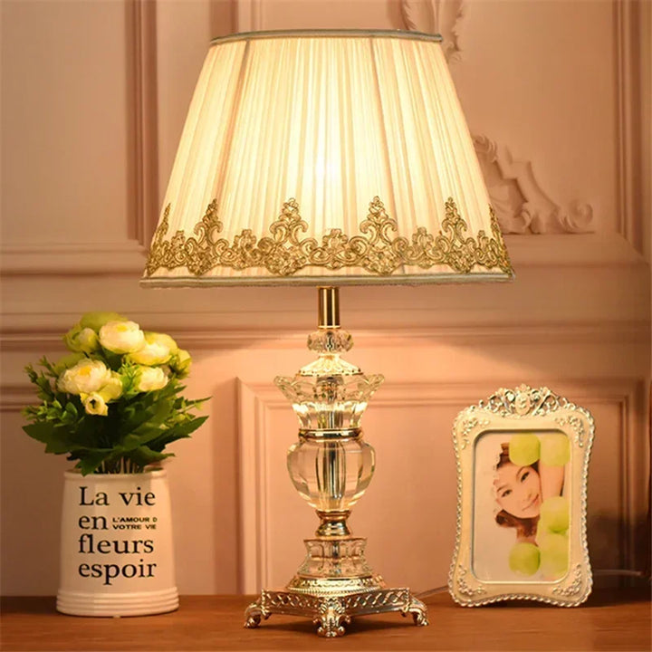 New Retro Palace Crystal Table Lamp – Luxury Bedroom & Hotel Bedside Lighting