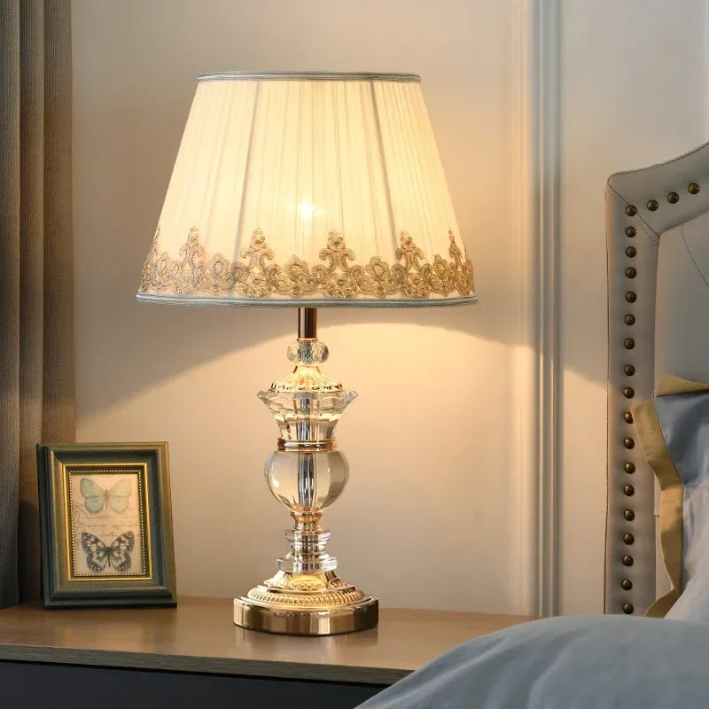 New Retro Palace Crystal Table Lamp – Luxury Bedroom & Hotel Bedside Lighting