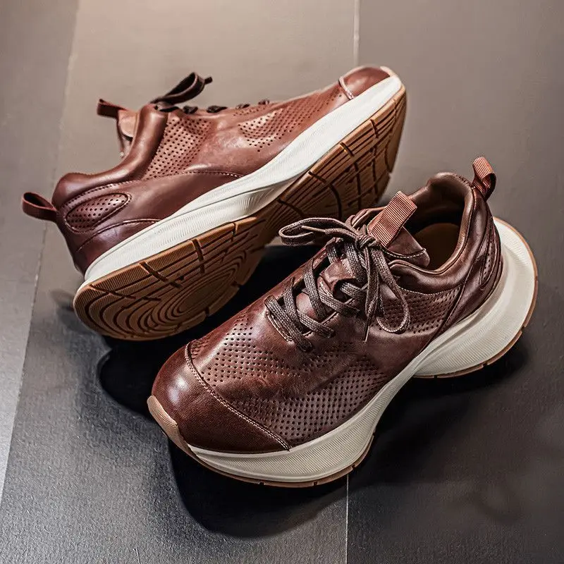 Retro Men’s Sneakers – British Style Casual Leather Shoes