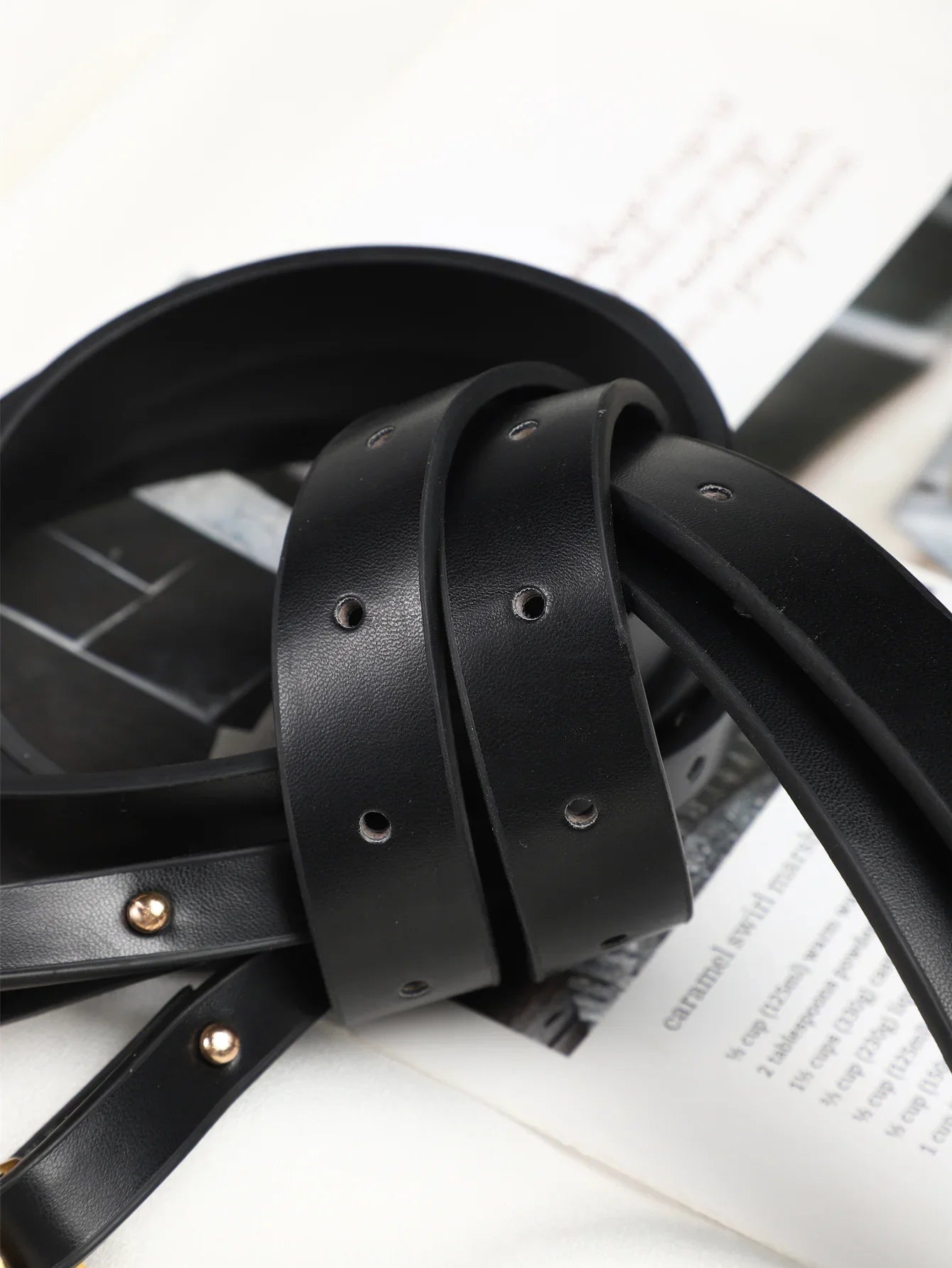 Luxury Women Buckle Decoration Belt, Fashion, Versatile Horseshoe , Suit with Dress, Shirt