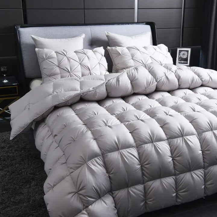 White Goose Down Winter Duvet – Thick 3D Bread Pinch-Pleat Comforter