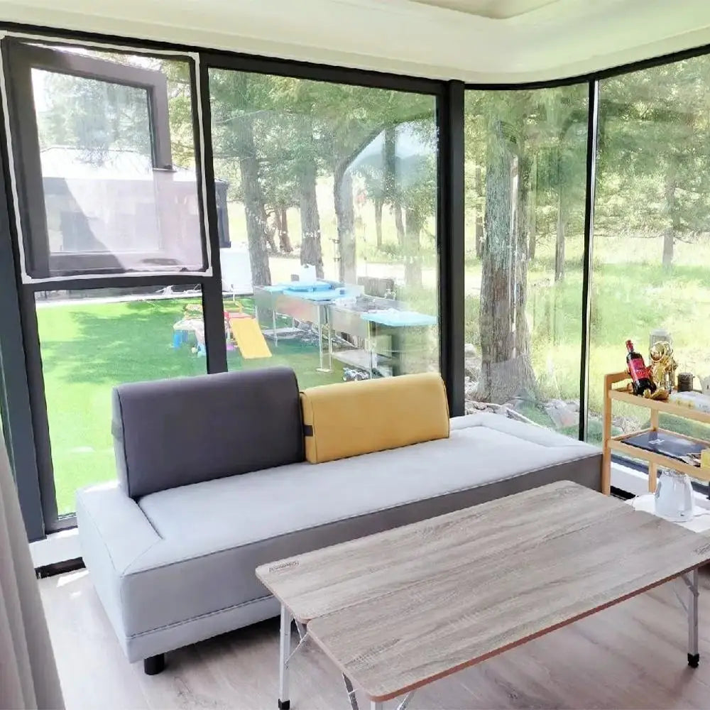 Modern Customizable Prefab Luxury Tiny Capsule House 