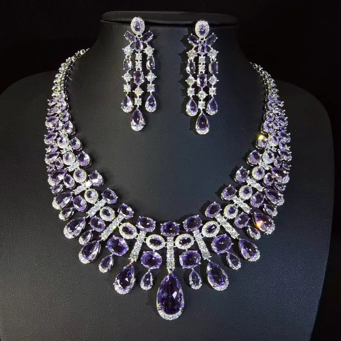 Women's Luxury Ruby Teardrop Necklace and Earrings Jewelry Set