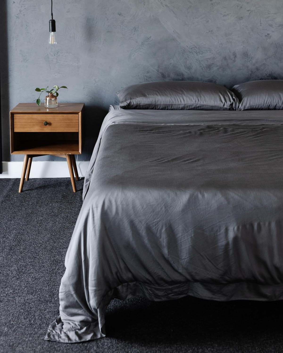 Modern Luxury Bed Sheet Set - 100% Viscose 4 Pieces Sheet Set