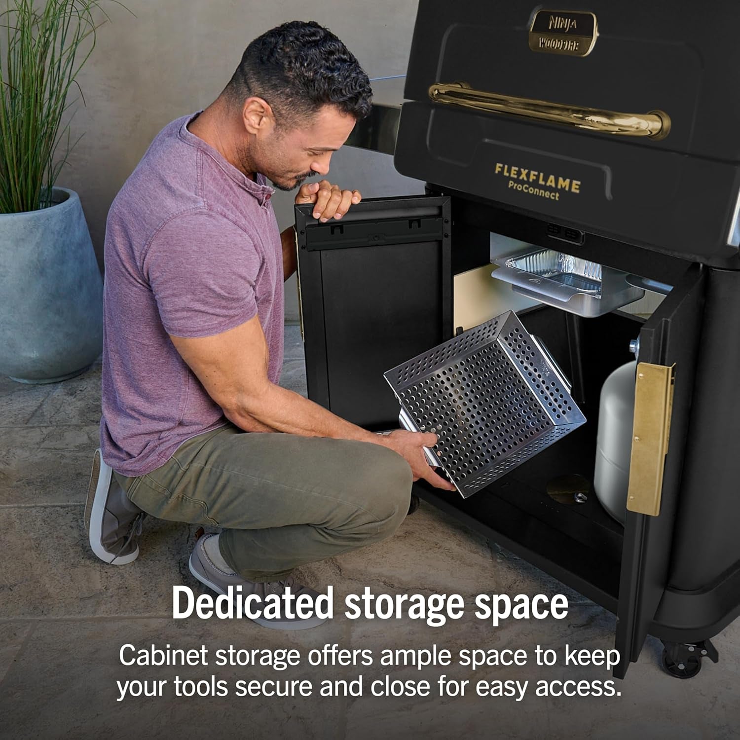 Flexflame Proconnect Grill & Smoker | 5-In-1 Smart Cooking System | Electric & Propane | App-Connected | 3-Burner Digital Control | Roast, Griddle & Pizza Maker | Black/Gold | PG305
