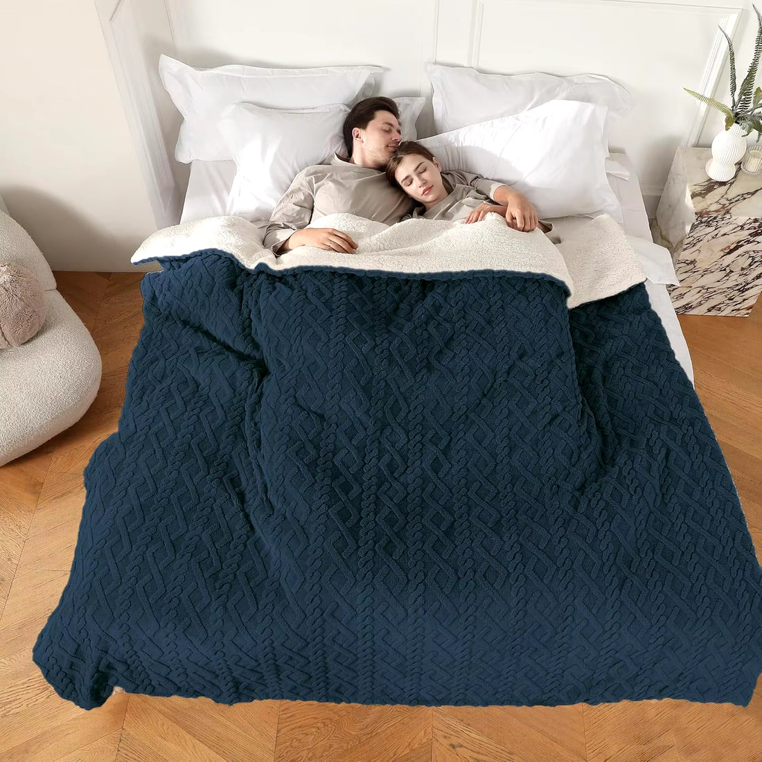 Heated Blanket Electric Throw 50''X60''-Fluffy Ultra Soft Electric Blanket with 3D Stylish Design, 240G plus 200G Sherpa, 5