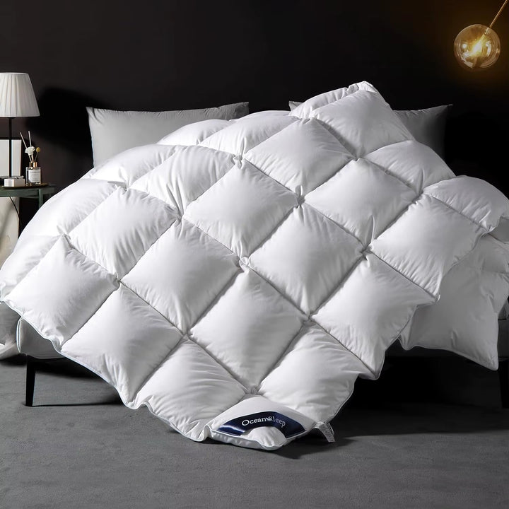 New Modern Comforter –  All-Season White Fluffy Duvet Insert