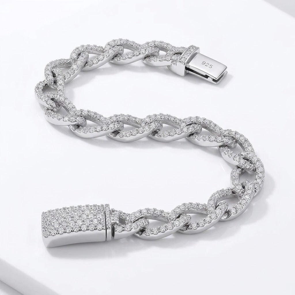 New 8 Shape Chain Bracelet in Solid 14K Gold – 5CTW Lab-Grown Diamonds
