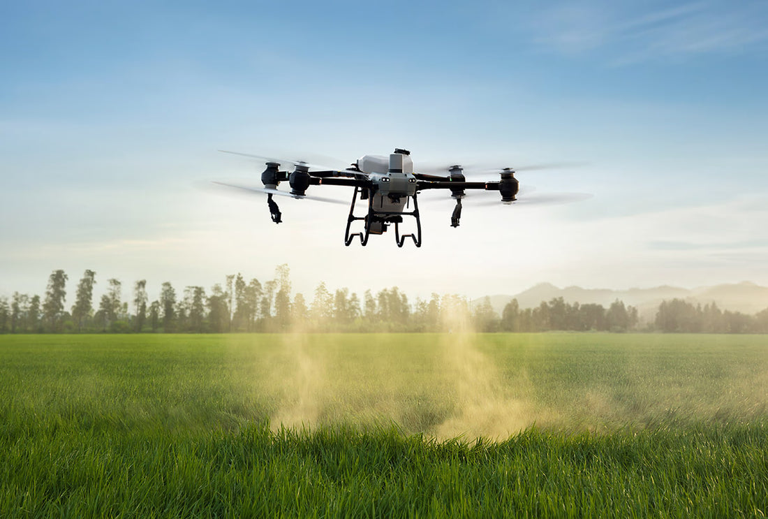 New High Capacity Agricultural Drone Sprayer UAV with Fast Spray Pump