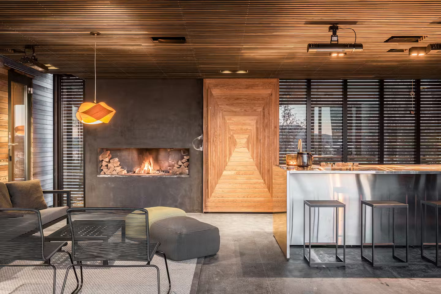 Luxury Modular Tiny Cabin with High Insulation for Glamping & Commercial Resorts