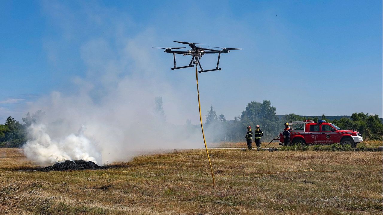New High Efficiency Fire Fighting Drone with JT Cleaning Components