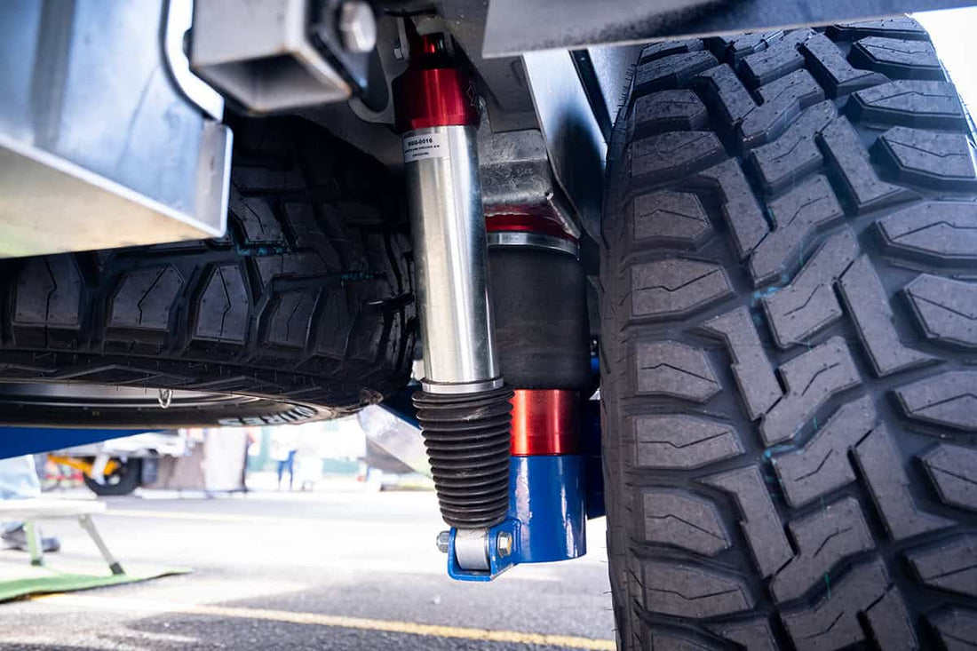 Premium Camper Trailer Caravan 1-3 Person Travel Trailer with Lavatory